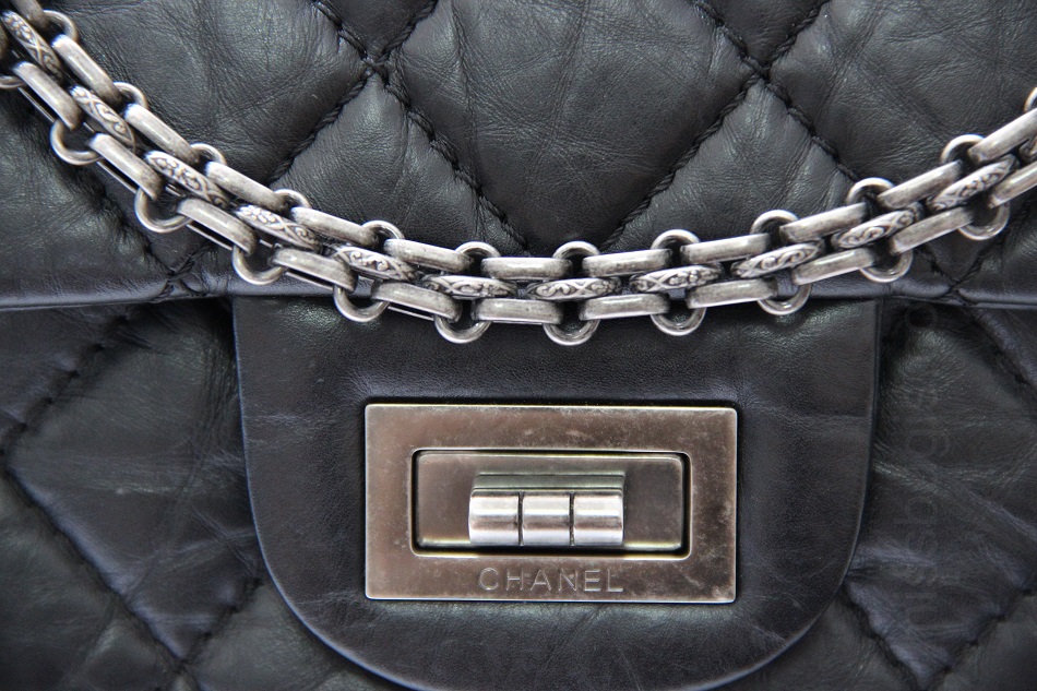 Chanel 2.55 Reissue Flap Bag Size Guide - Miss Bugis