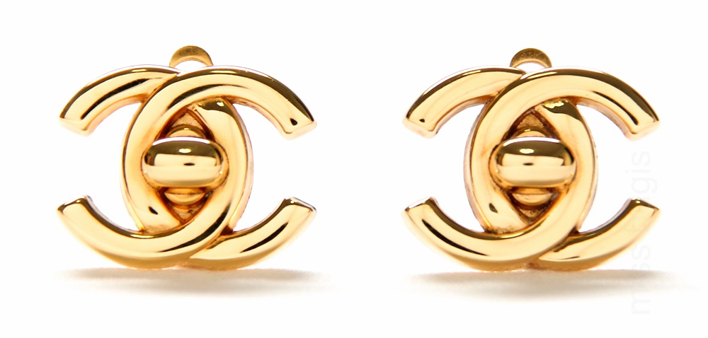 Chanel CC Drop Chain Spring 2009 Collection Clip Earrings - Miss Bugis