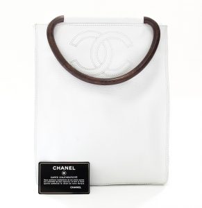 Chanel White Caviar Leather Burled Wood Handles Tote