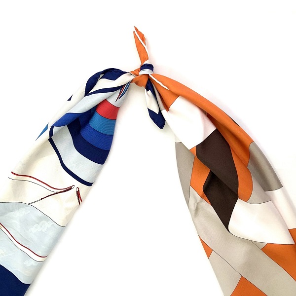 Hermes 90cm Silk Scarf Large Bow Tie
