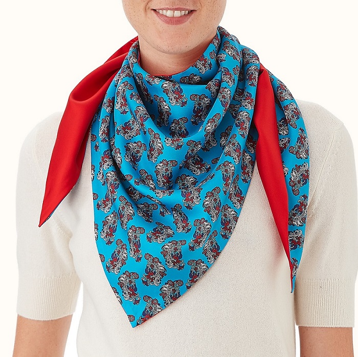 Hermes Triangle Scarf Size Guide Miss Bugis
